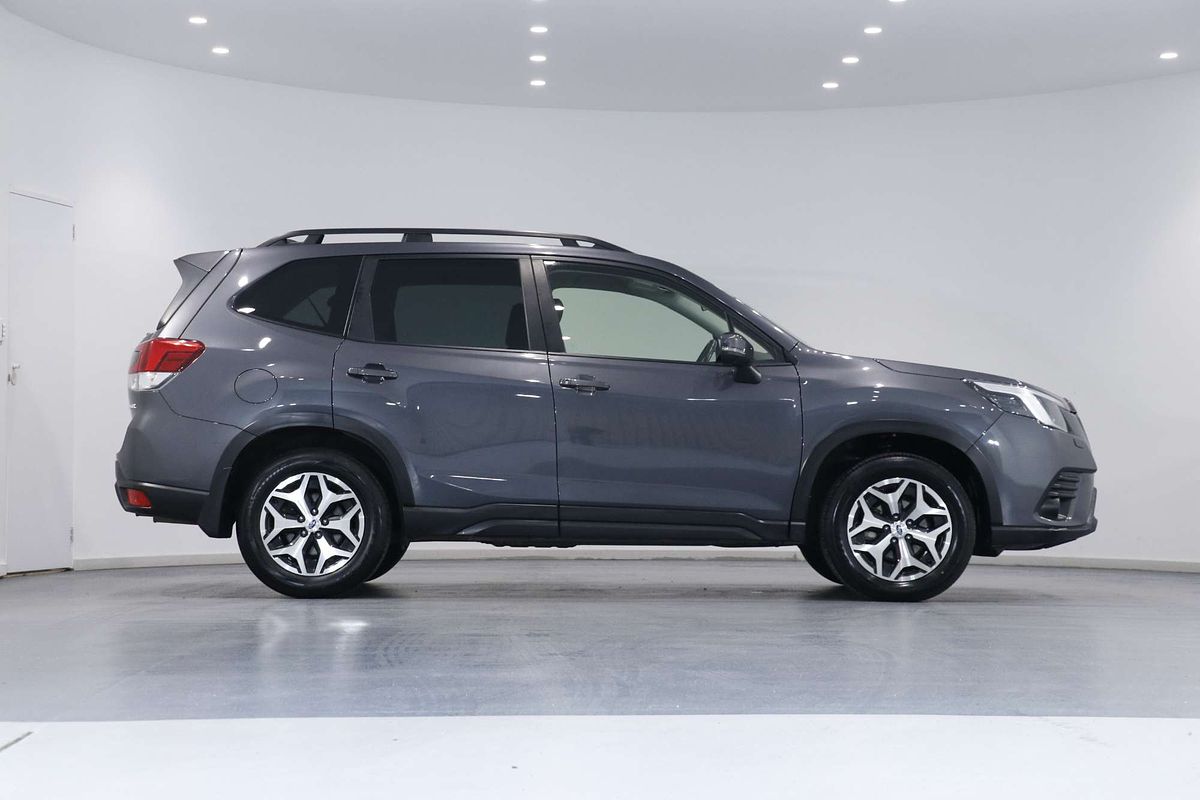 2023 Subaru Forester 2.5i S5
