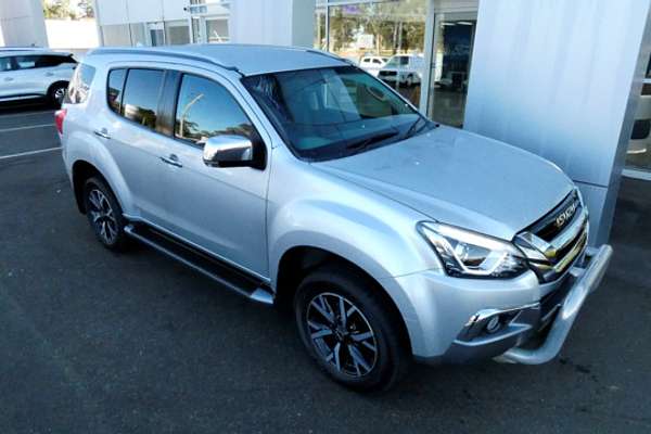 2019 Isuzu MU-X LS-T