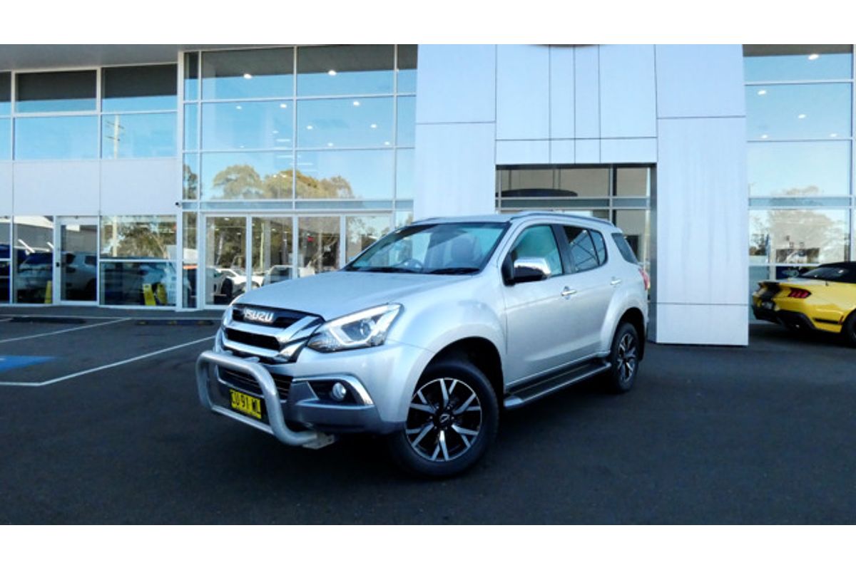 2019 Isuzu MU-X LS-T