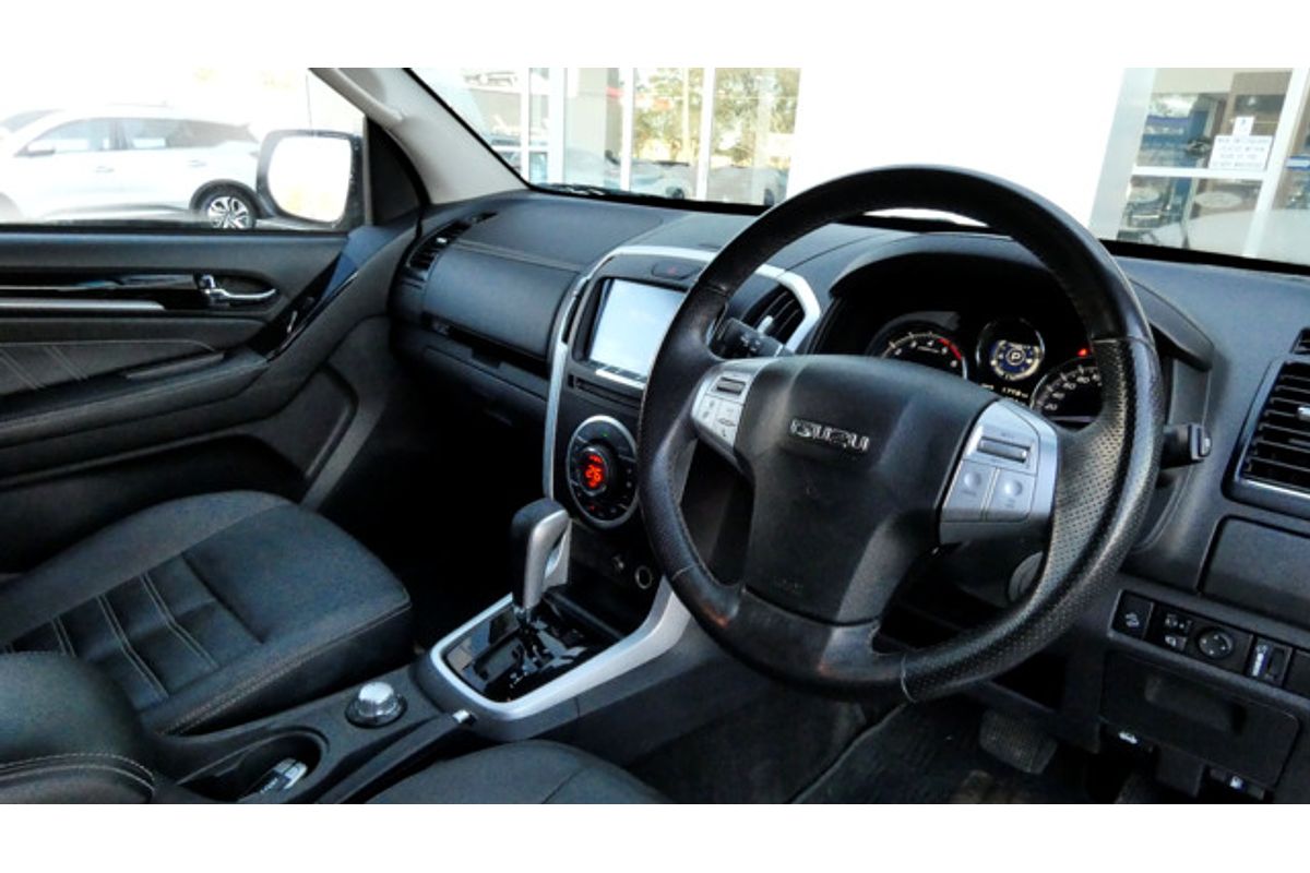 2019 Isuzu MU-X LS-T