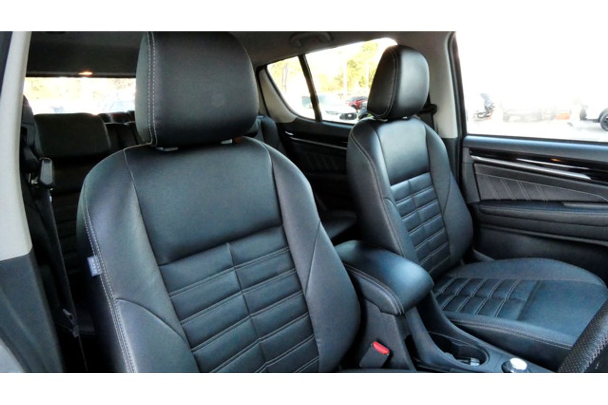 2019 Isuzu MU-X LS-T