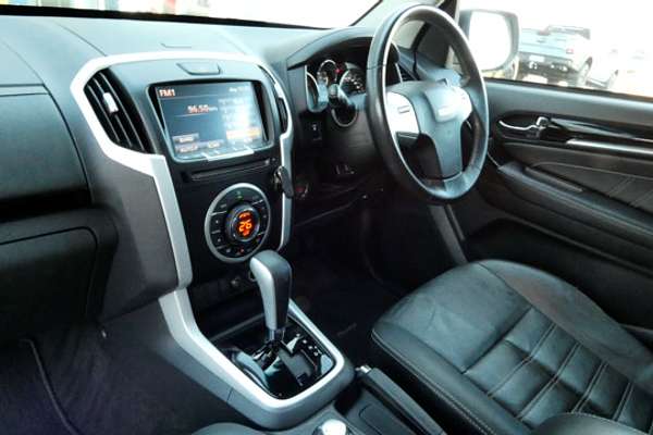 2019 Isuzu MU-X LS-T