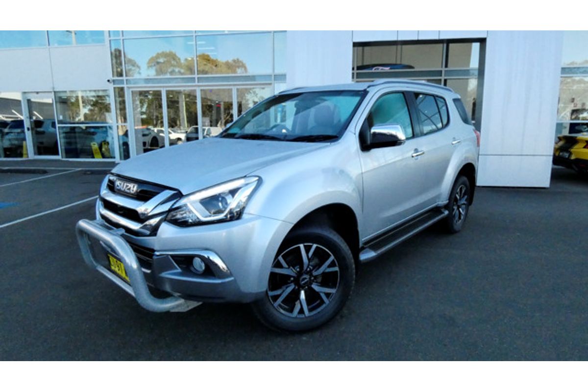 2019 Isuzu MU-X LS-T