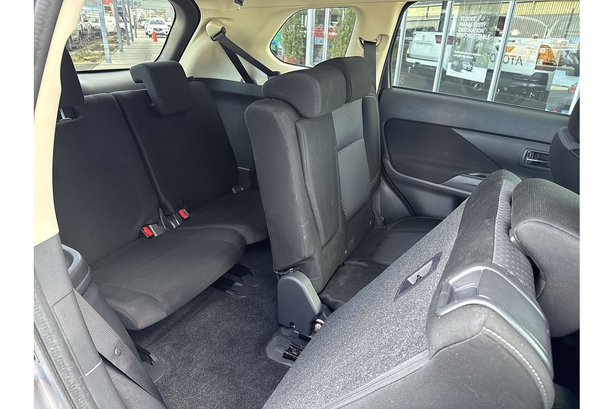 2018 Mitsubishi Outlander ES ZL
