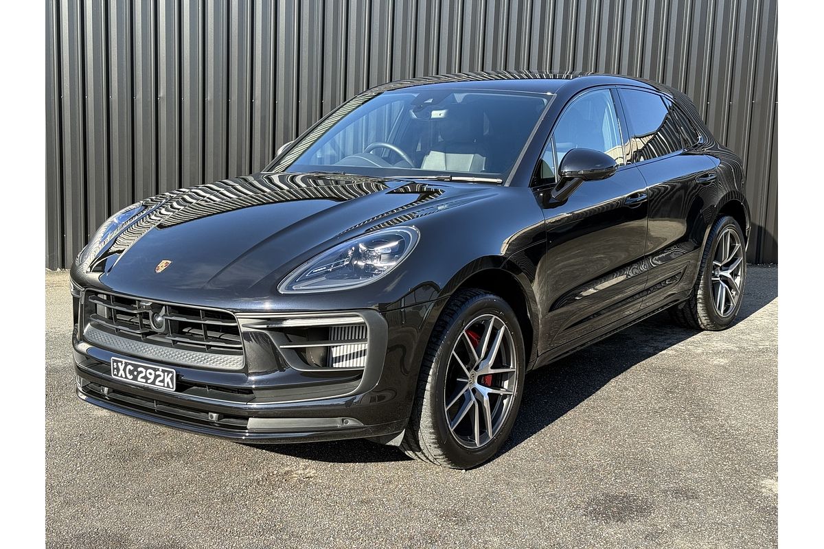 2022 Porsche Macan S 95B