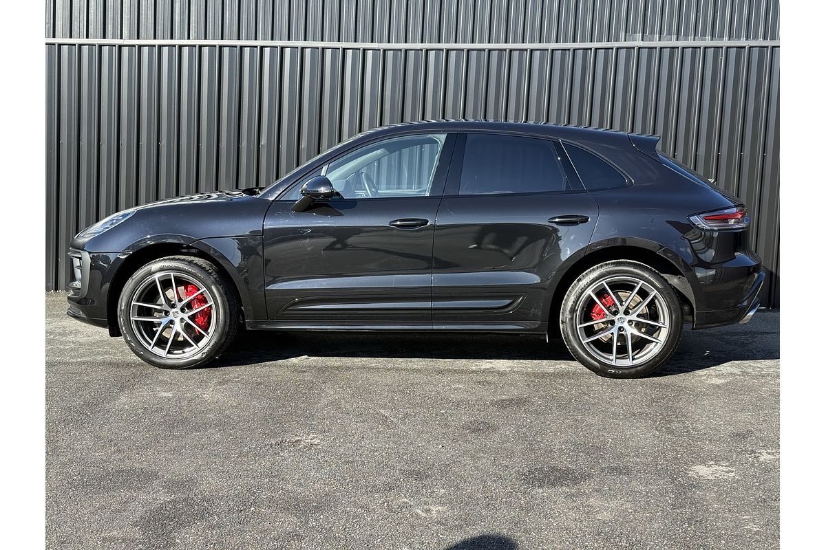 2022 Porsche Macan S 95B