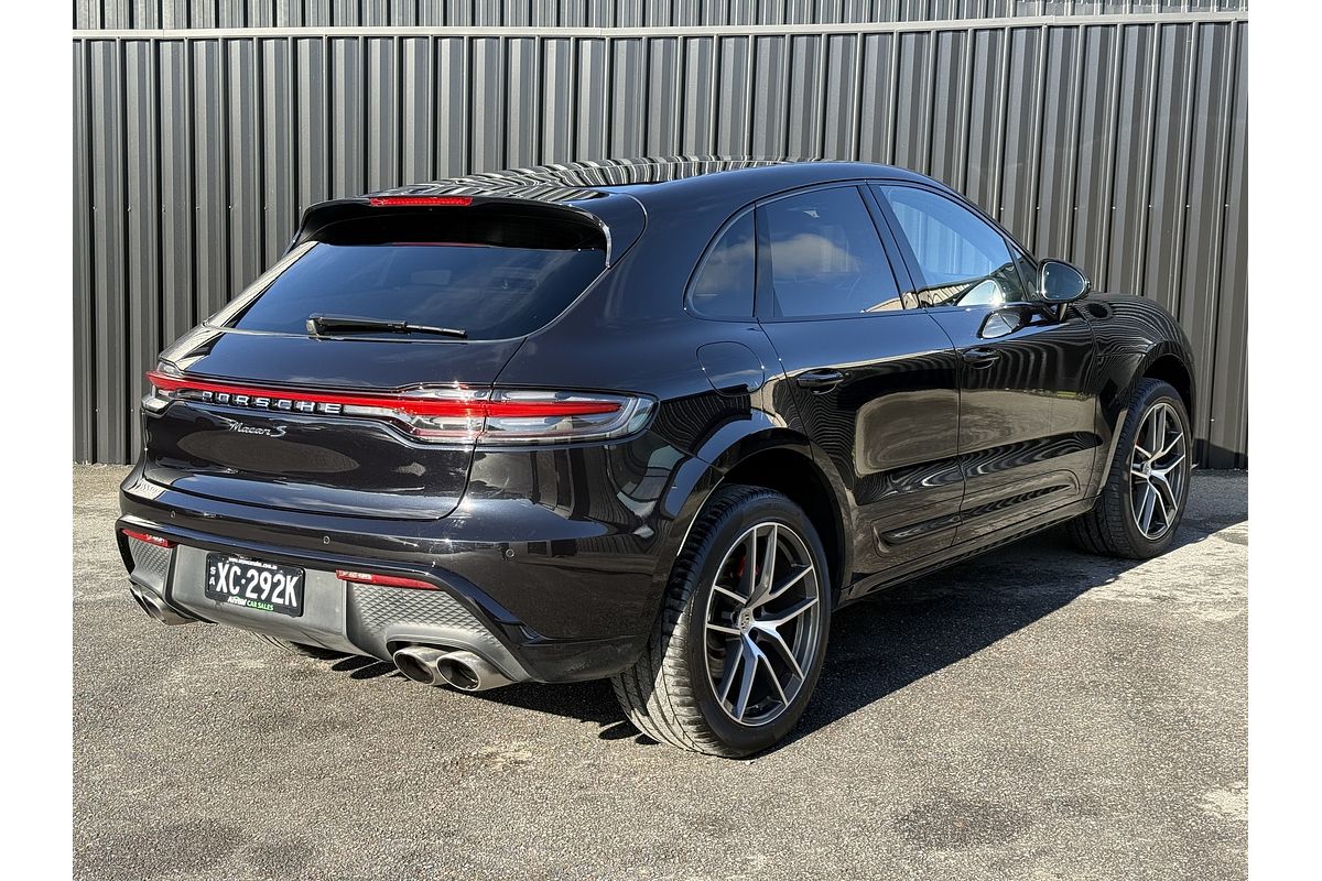 2022 Porsche Macan S 95B