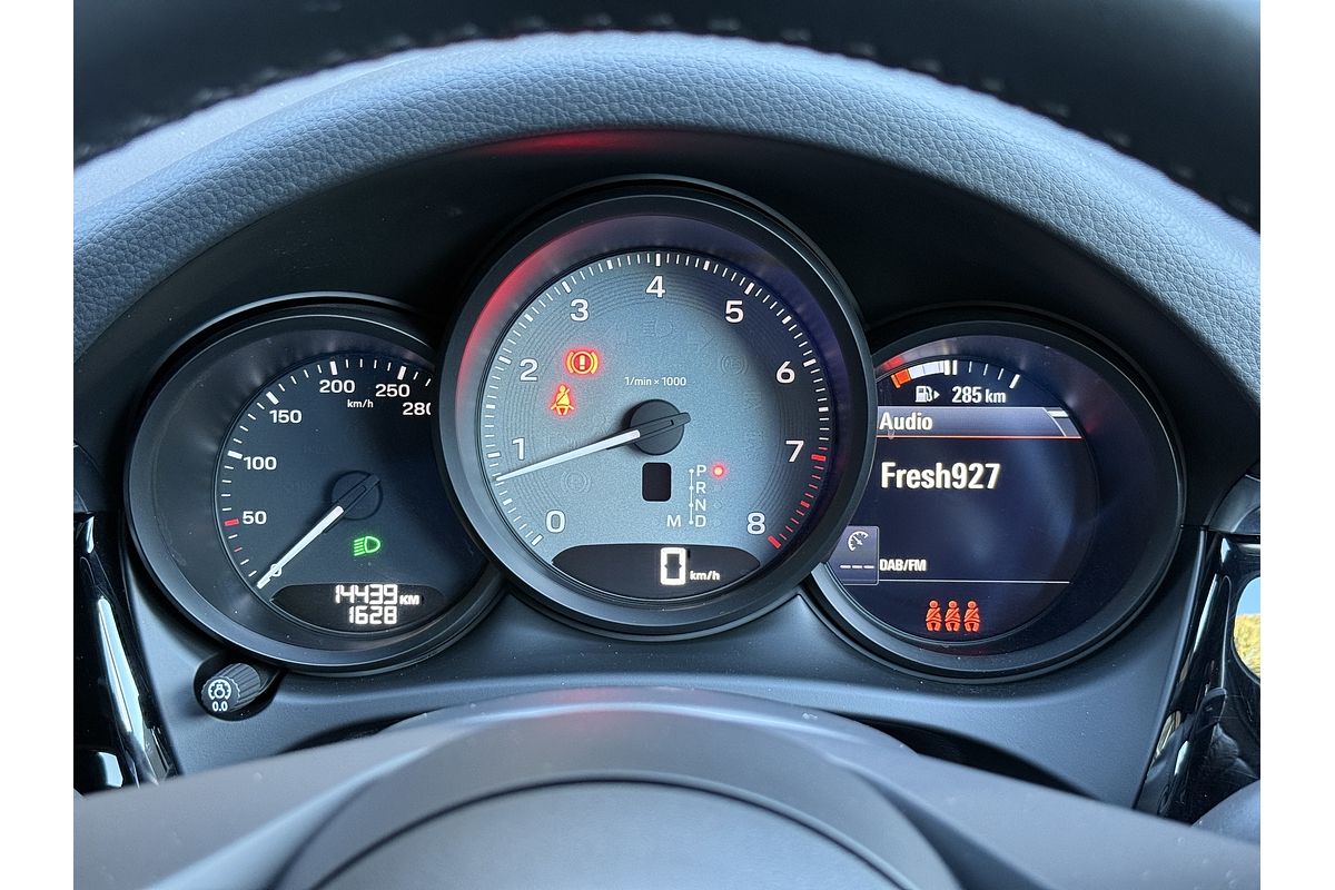 2022 Porsche Macan S 95B