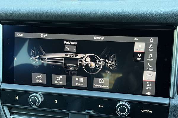 2022 Porsche Macan S 95B