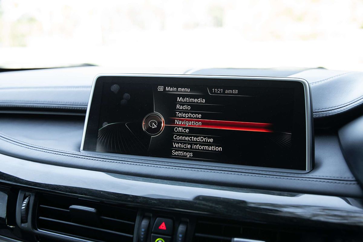 2015 BMW X6 xDrive30d F16