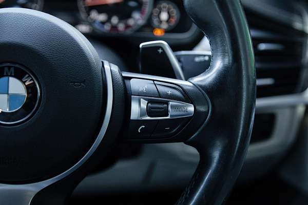 2015 BMW X6 xDrive30d F16