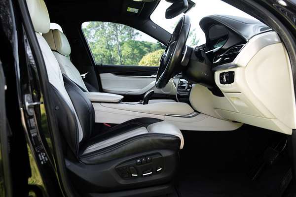 2015 BMW X6 xDrive30d F16