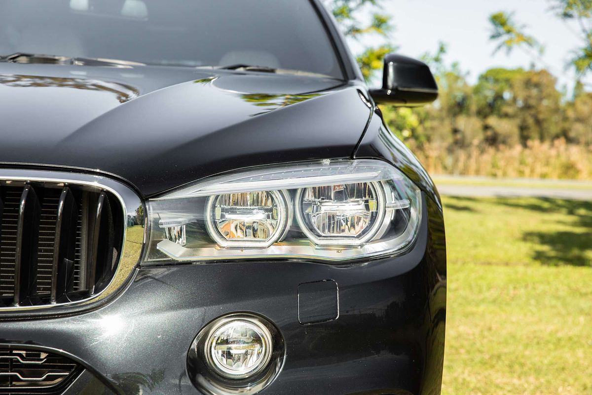 2015 BMW X6 xDrive30d F16