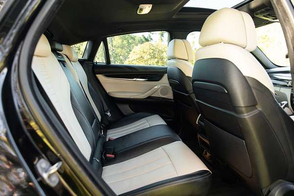 2015 BMW X6 xDrive30d F16