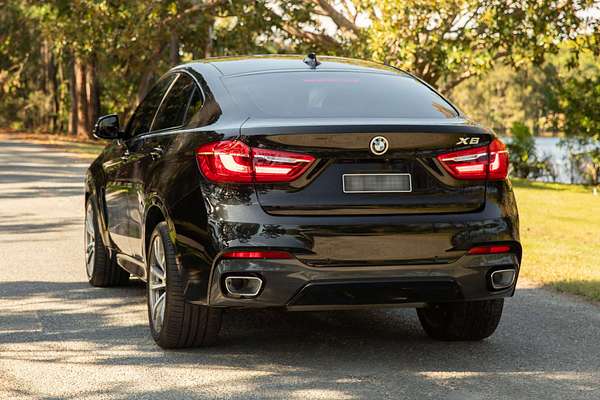 2015 BMW X6 xDrive30d F16