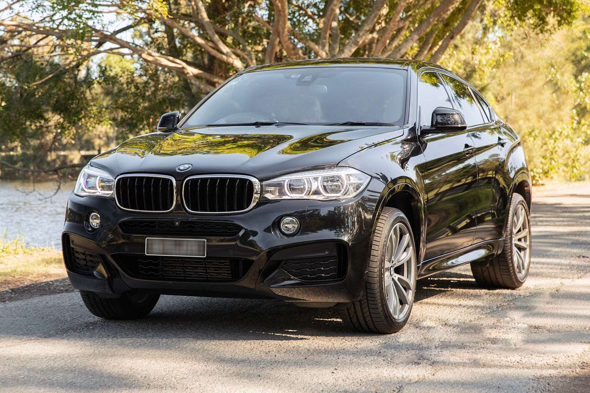 2015 BMW X6 xDrive30d F16