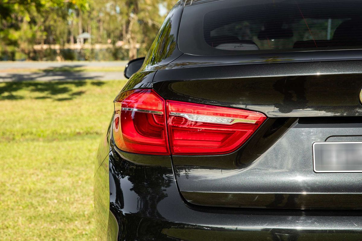 2015 BMW X6 xDrive30d F16