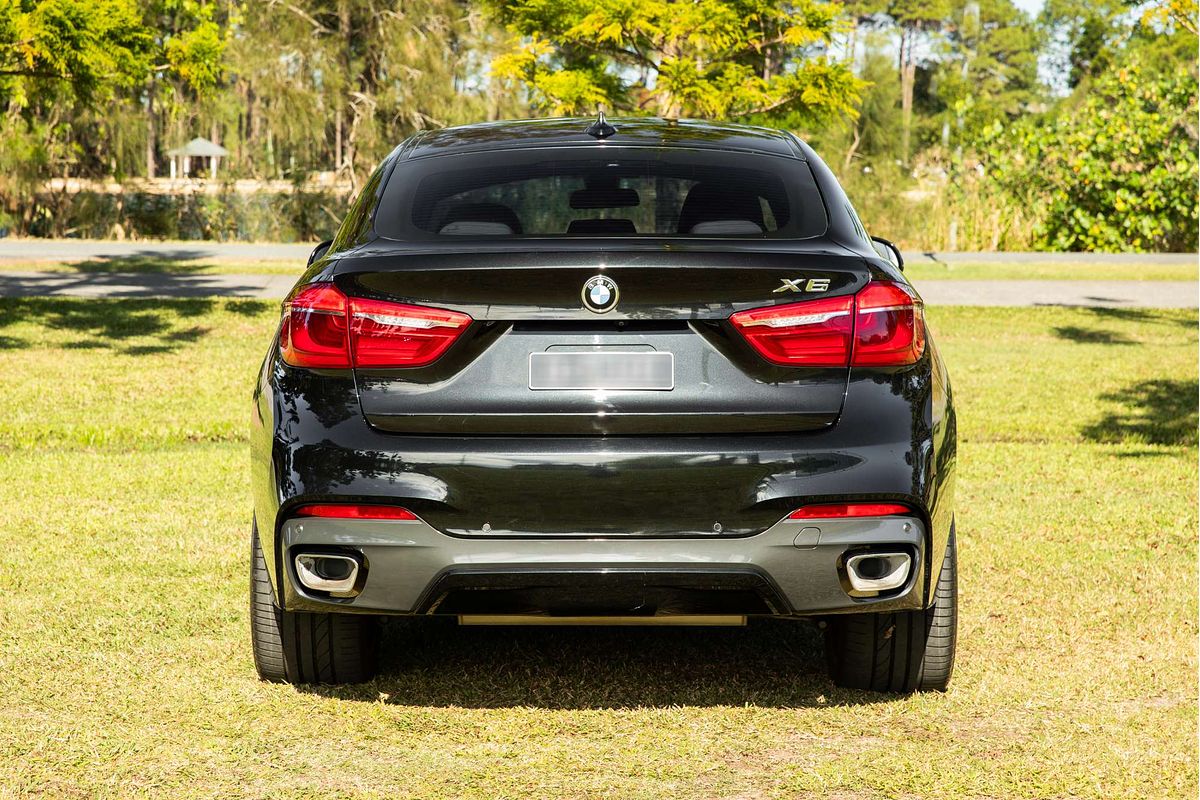 2015 BMW X6 xDrive30d F16