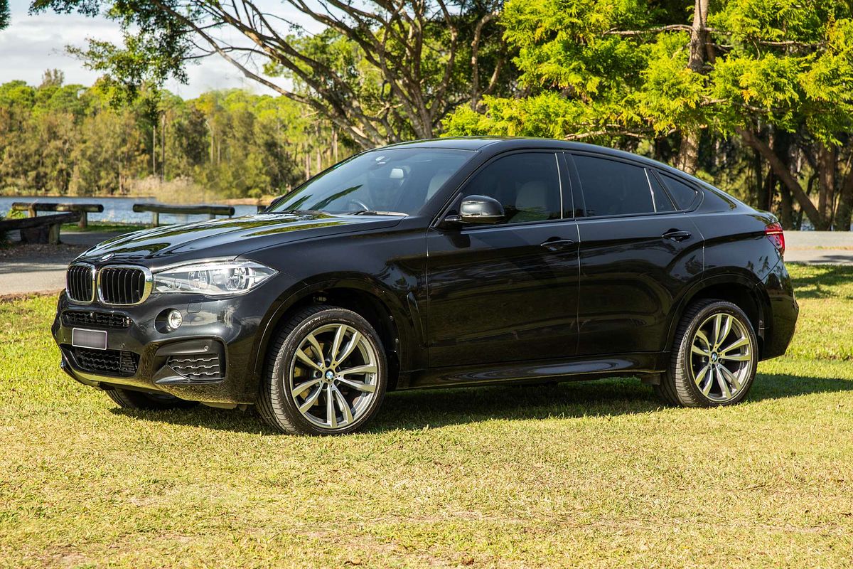 2015 BMW X6 xDrive30d F16