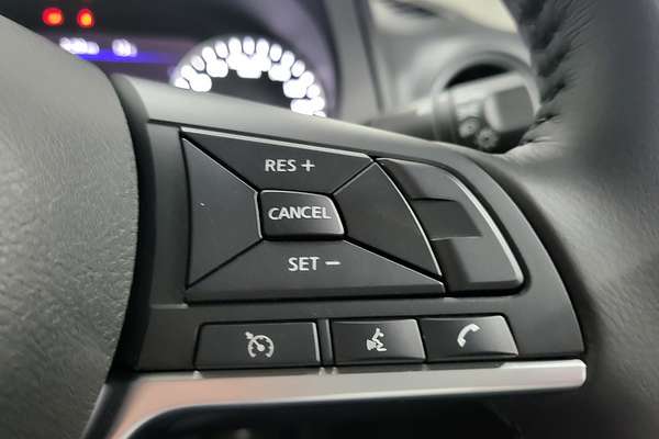 2024 Nissan Navara ST-X D23 4X4
