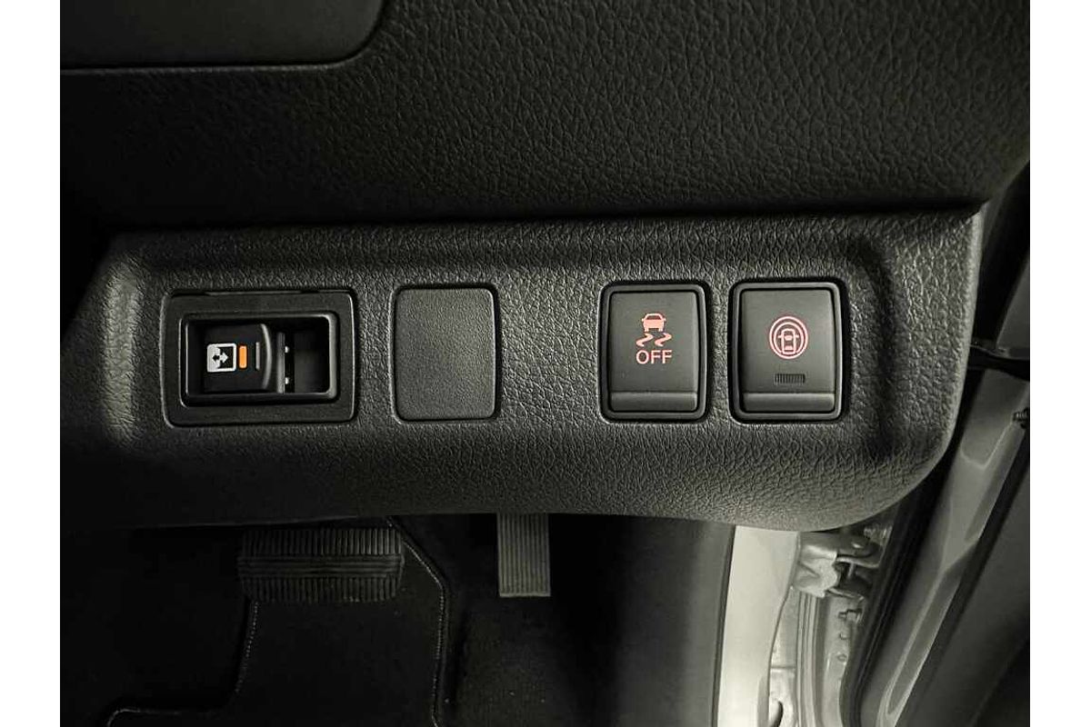 2024 Nissan Navara ST-X D23 4X4