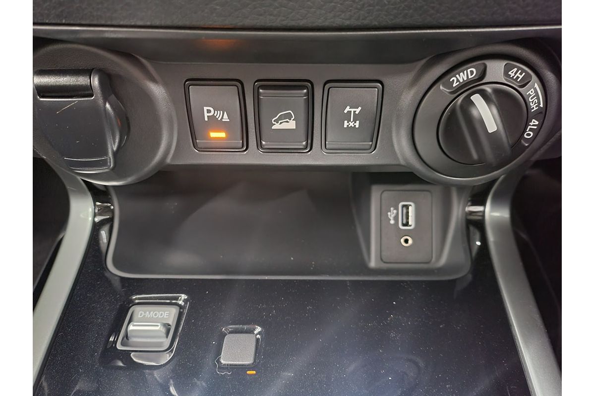 2024 Nissan Navara ST-X D23 4X4