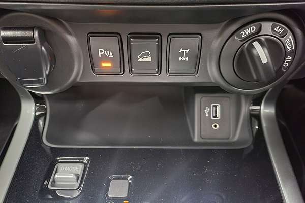 2024 Nissan Navara ST-X D23 4X4