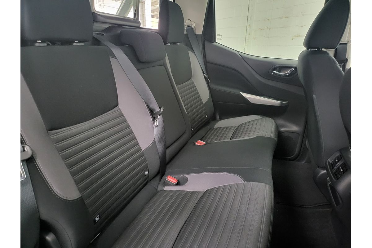 2024 Nissan Navara ST-X D23 4X4