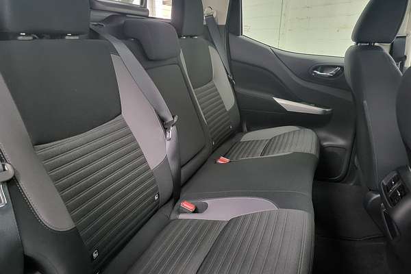 2024 Nissan Navara ST-X D23 4X4