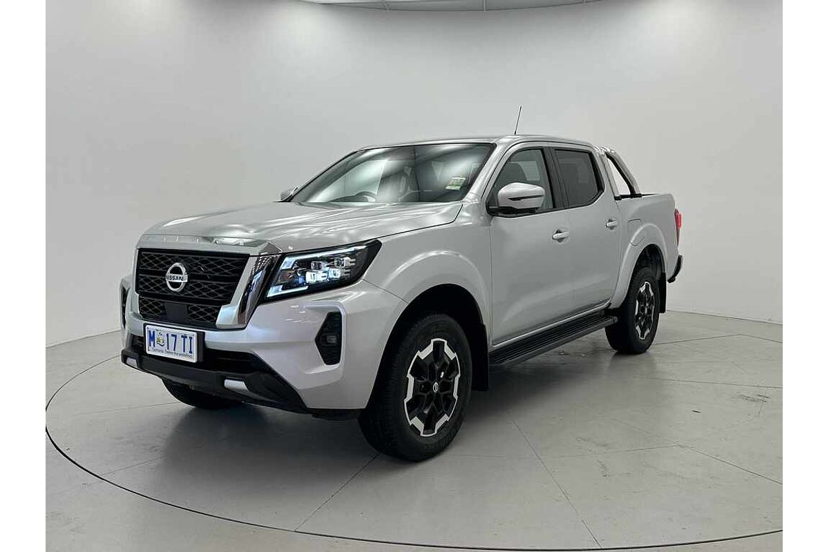 Nissan NAVARA 4X4 2.3 DSL AUTO DC ST-X CN