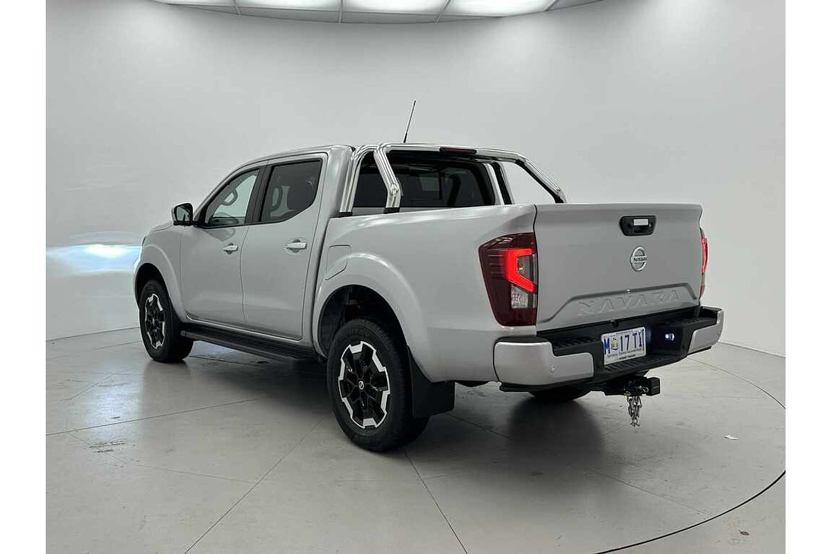 Nissan NAVARA 4X4 2.3 DSL AUTO DC ST-X CN