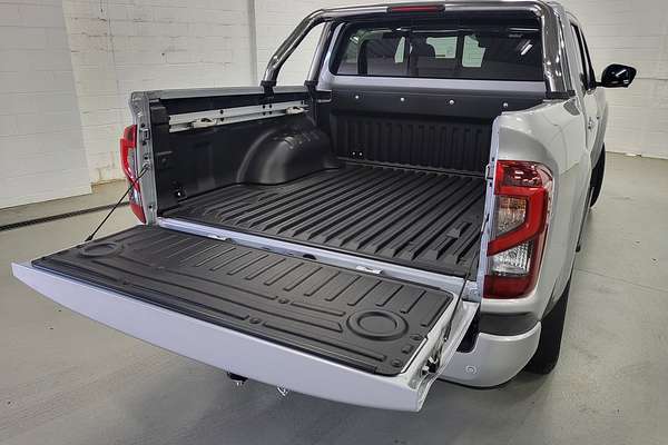 2024 Nissan Navara ST-X D23 4X4