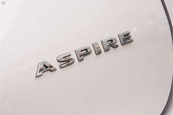 2025 Mitsubishi Outlander Aspire ZM 2WD