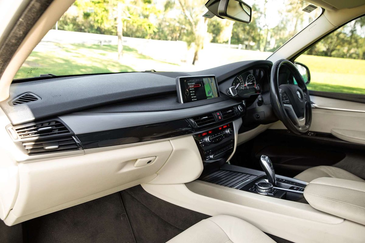 2015 BMW X5 xDrive25d F15
