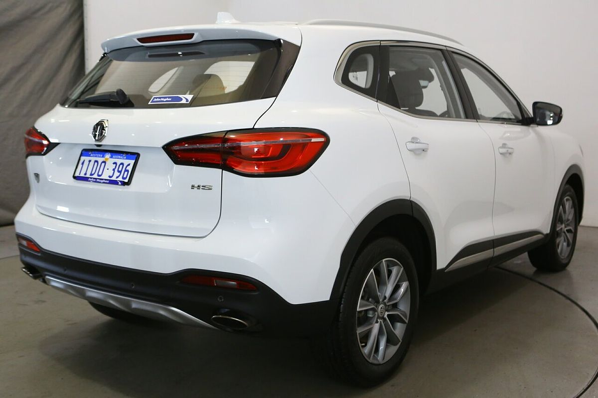 2024 MG HS Vibe SAS23
