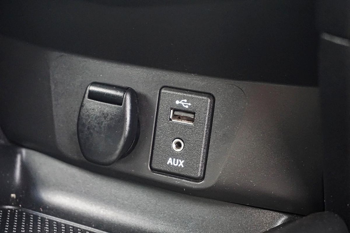 2014 Nissan X-TRAIL ST T32