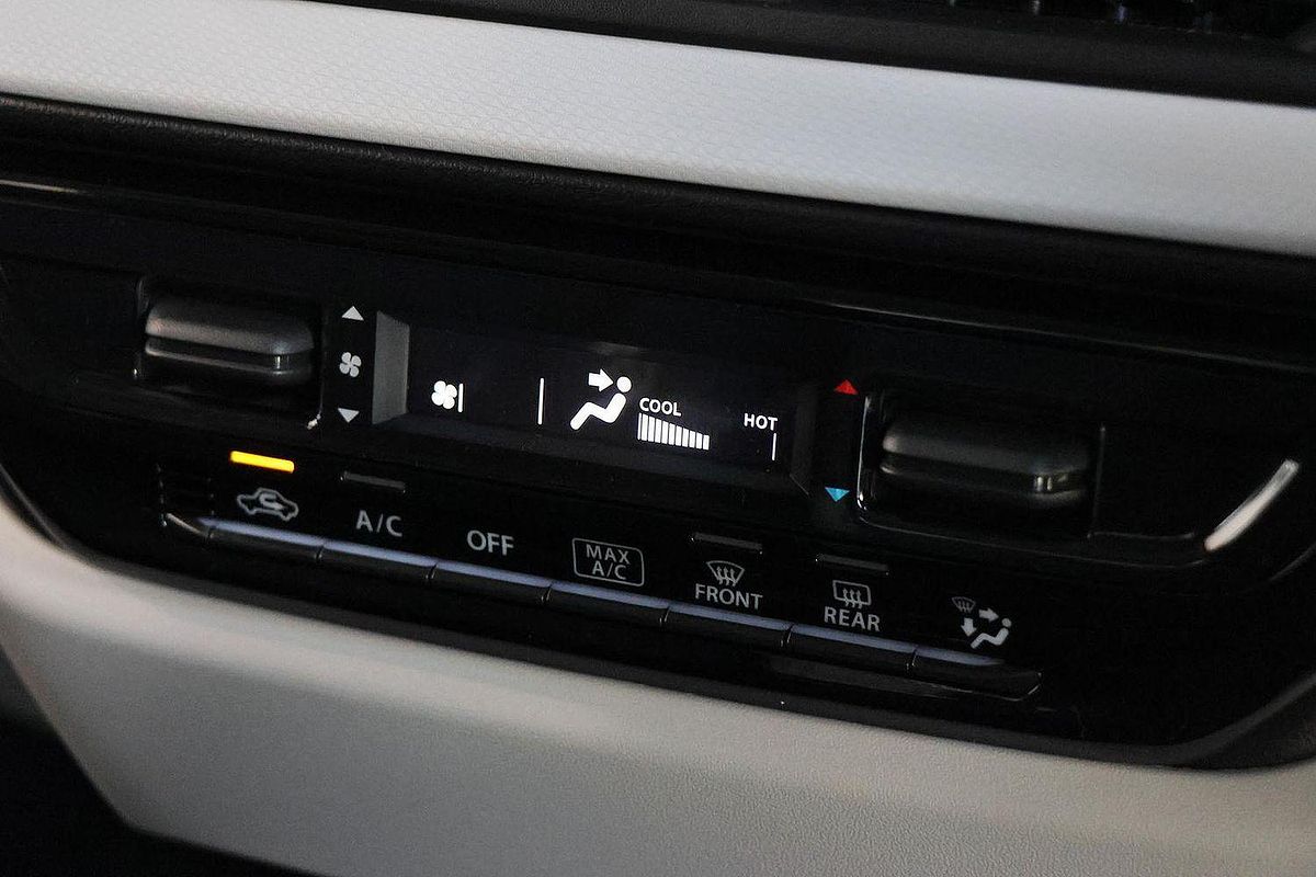 2024 Suzuki Swift Hybrid UZ