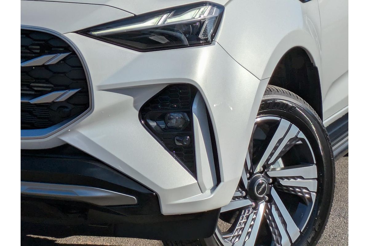 2025 Isuzu MU-X LS-T