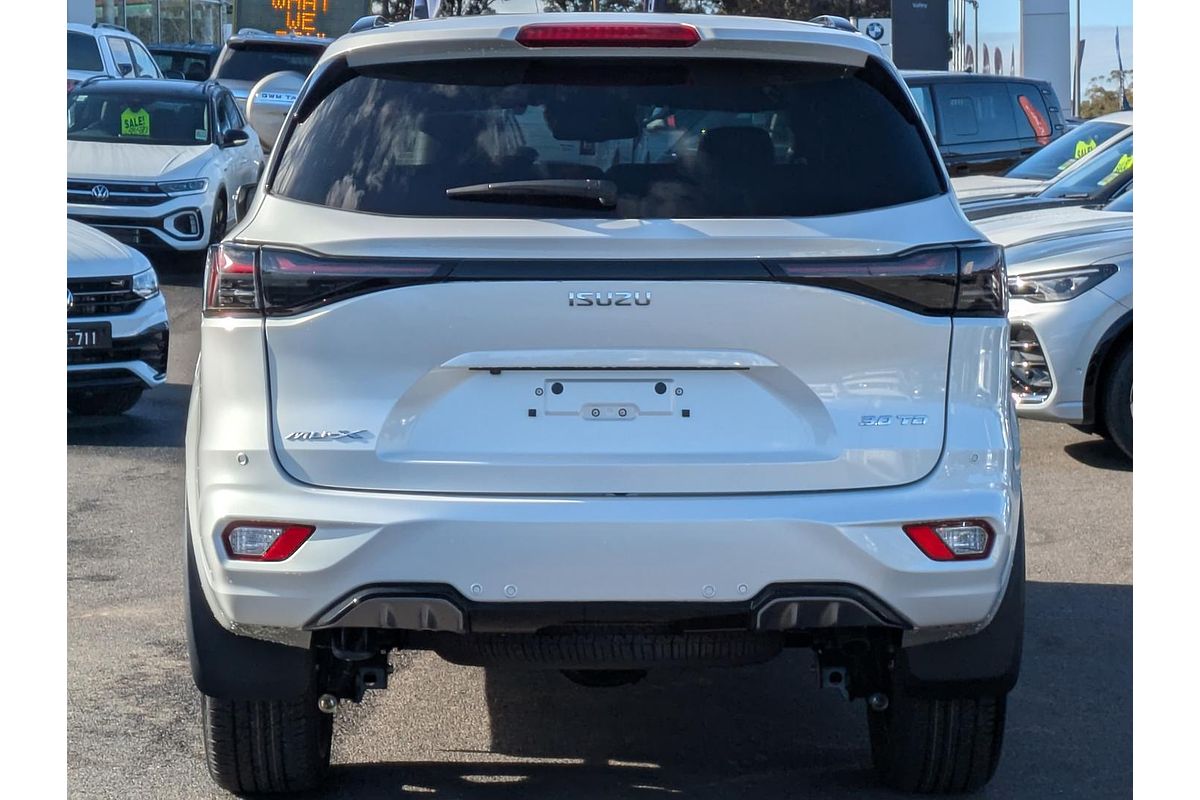 2025 Isuzu MU-X LS-T