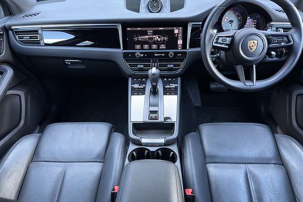 2022 Porsche Macan S 95B