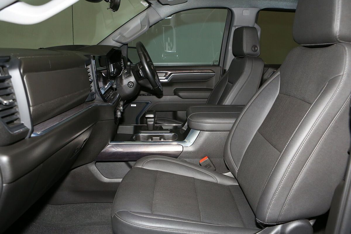 2023 Chevrolet Silverado 1500 LTZ Premium W/Tech Pack T1 4X4