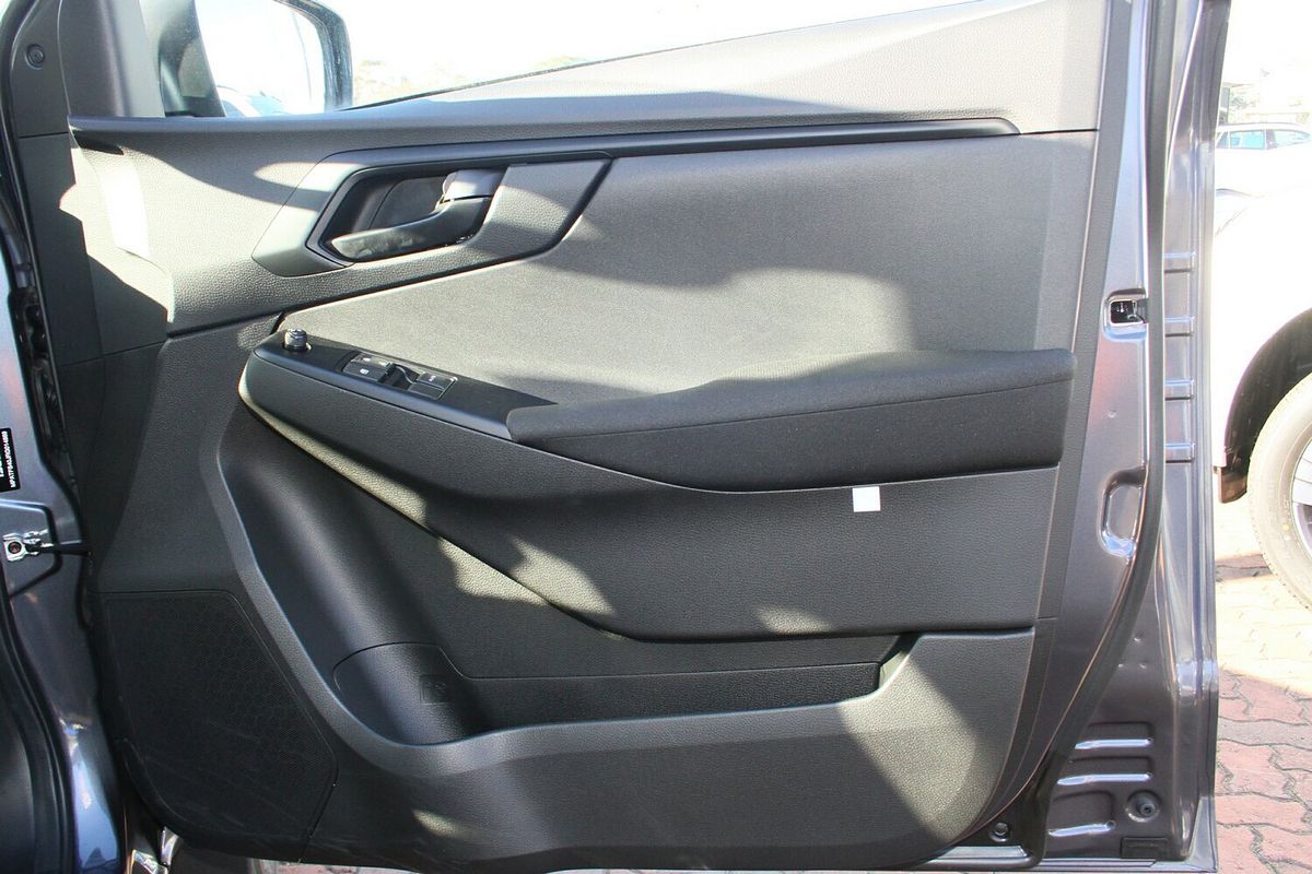 2025 Isuzu D-MAX SX 4X4