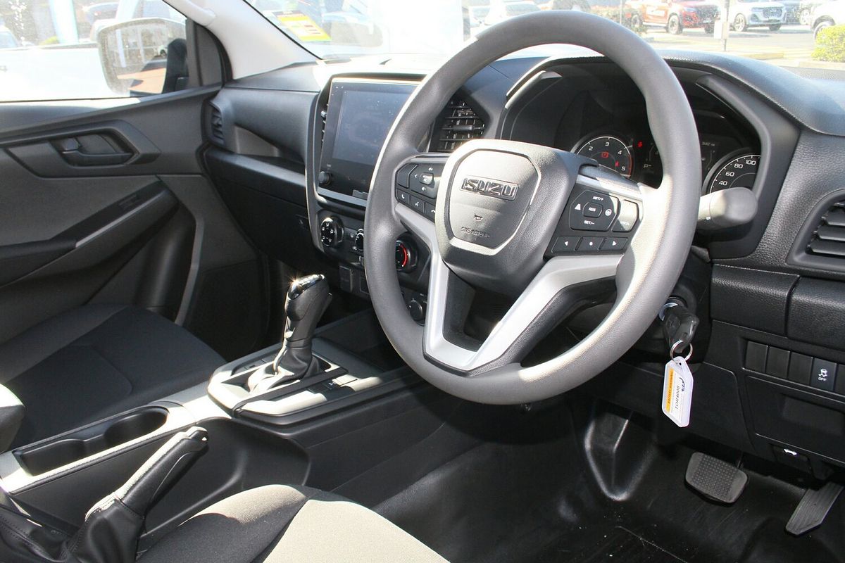 2025 Isuzu D-MAX SX 4X4