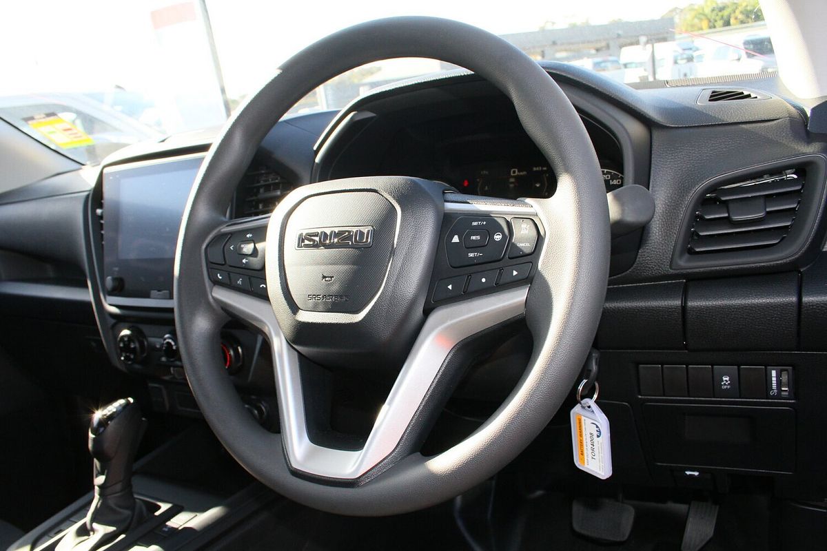 2025 Isuzu D-MAX SX 4X4