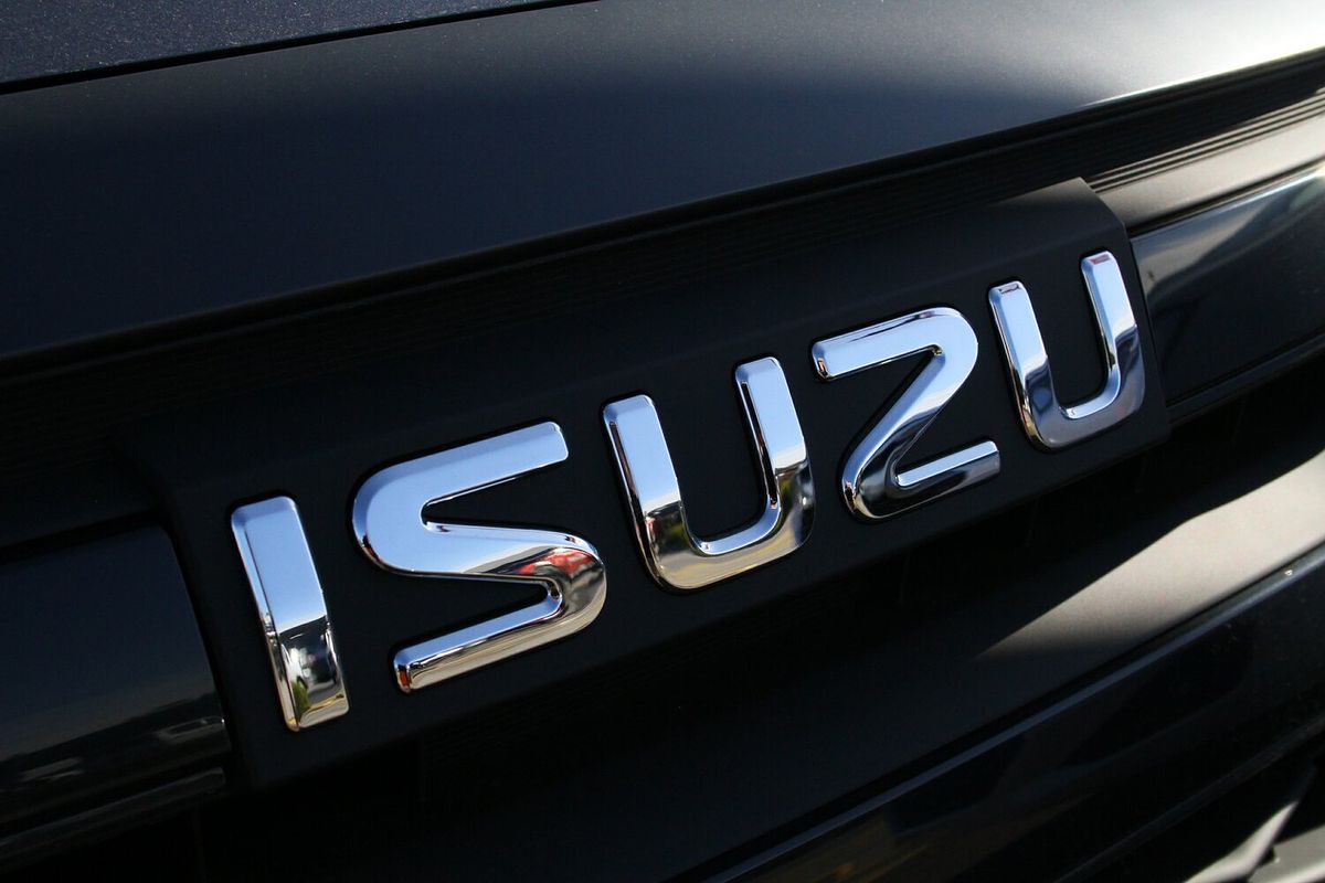 2025 Isuzu D-MAX SX 4X4