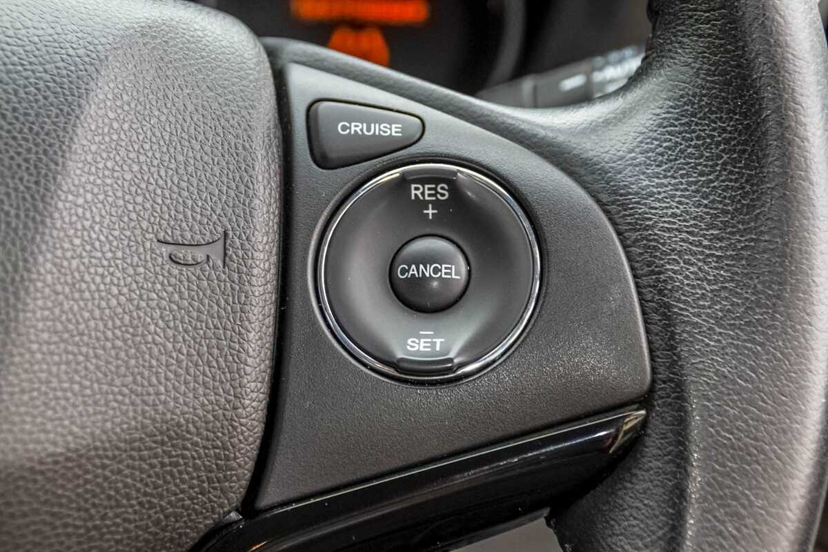 2015 Honda HR-V VTi-S