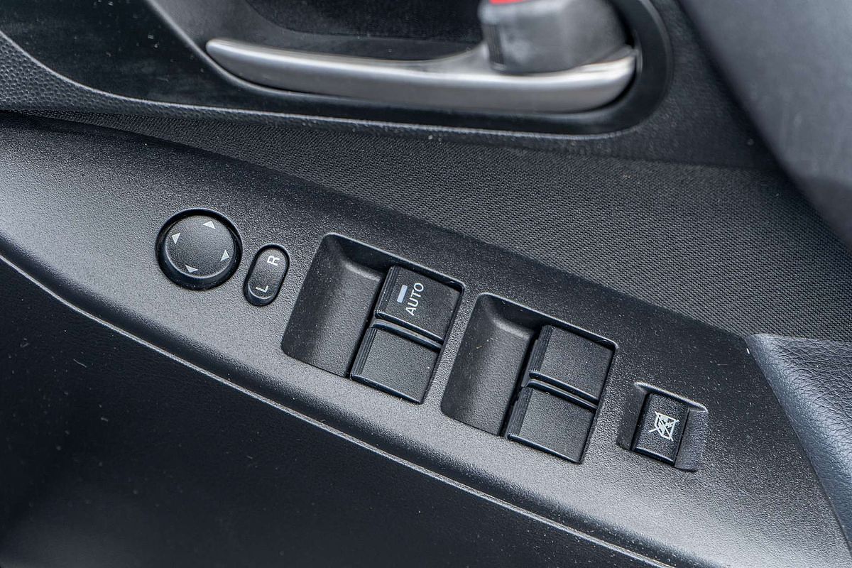 2013 Mazda 3 Neo BL Series 2