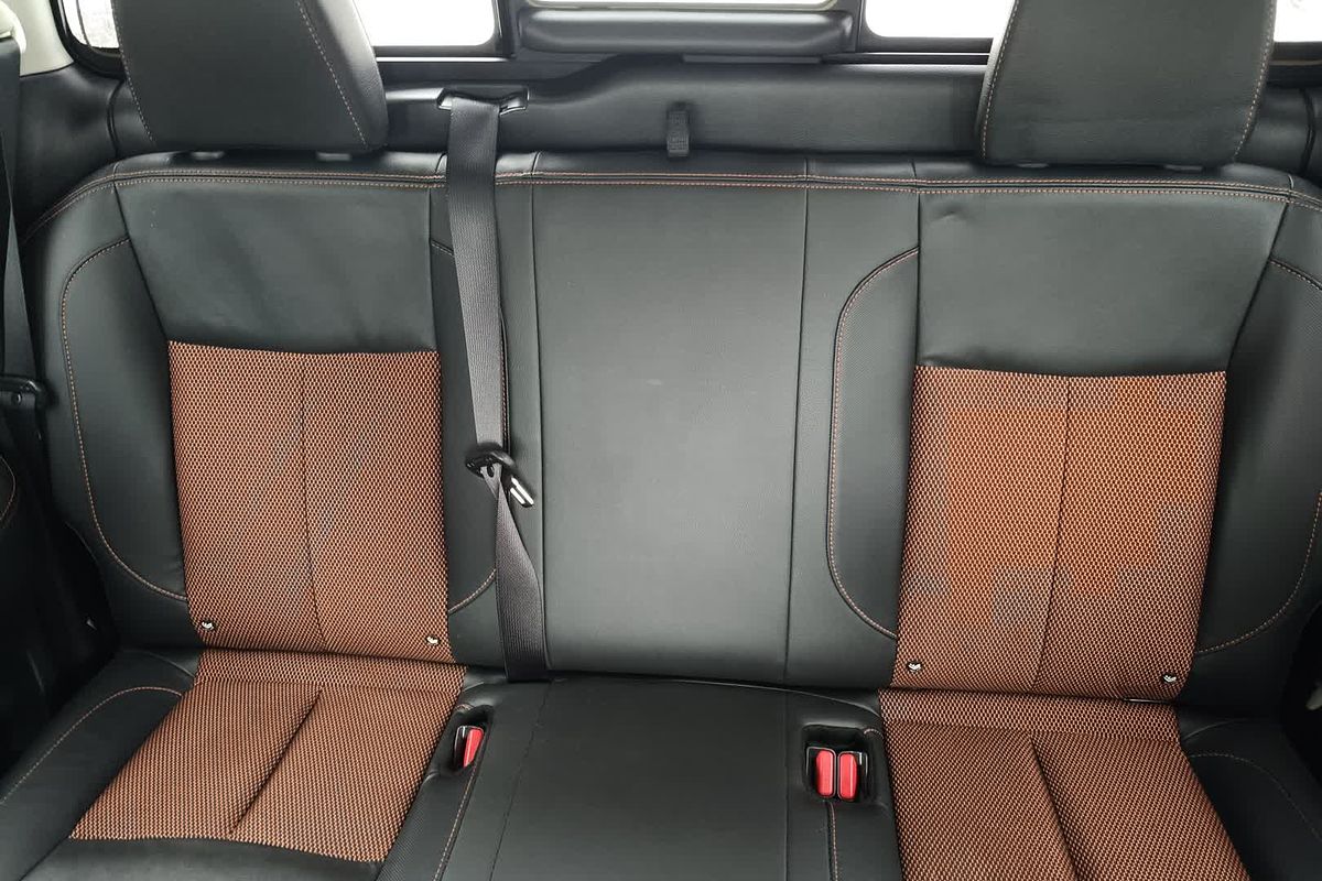 2019 Nissan Navara ST-X D23 Series 3 4X4