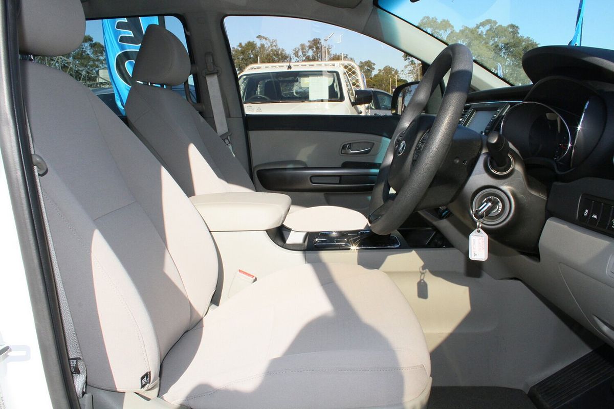 2020 Kia Carnival S YP