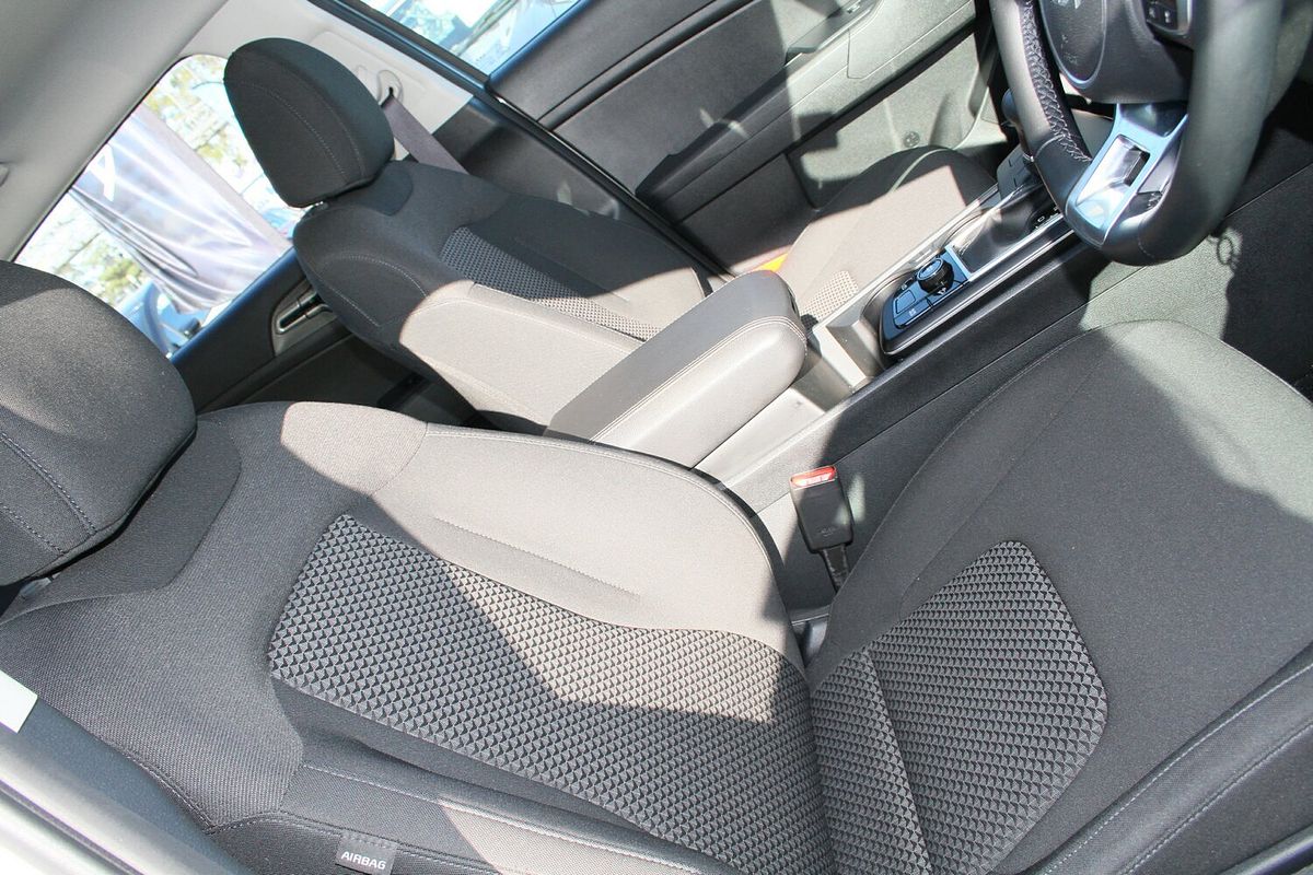2024 Kia Sportage S NQ5